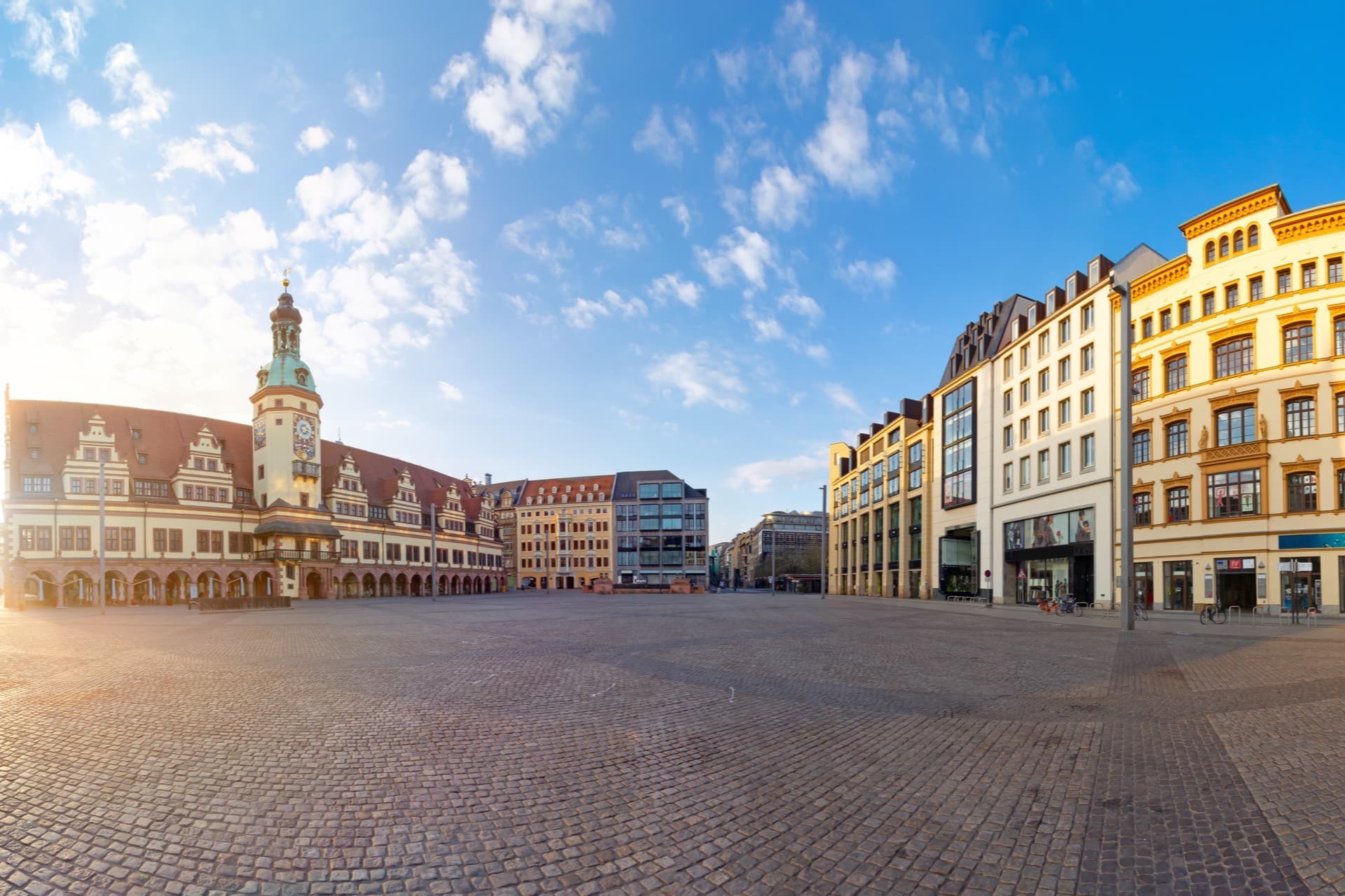Leipziger Markt mit dem Alten Rathaus
